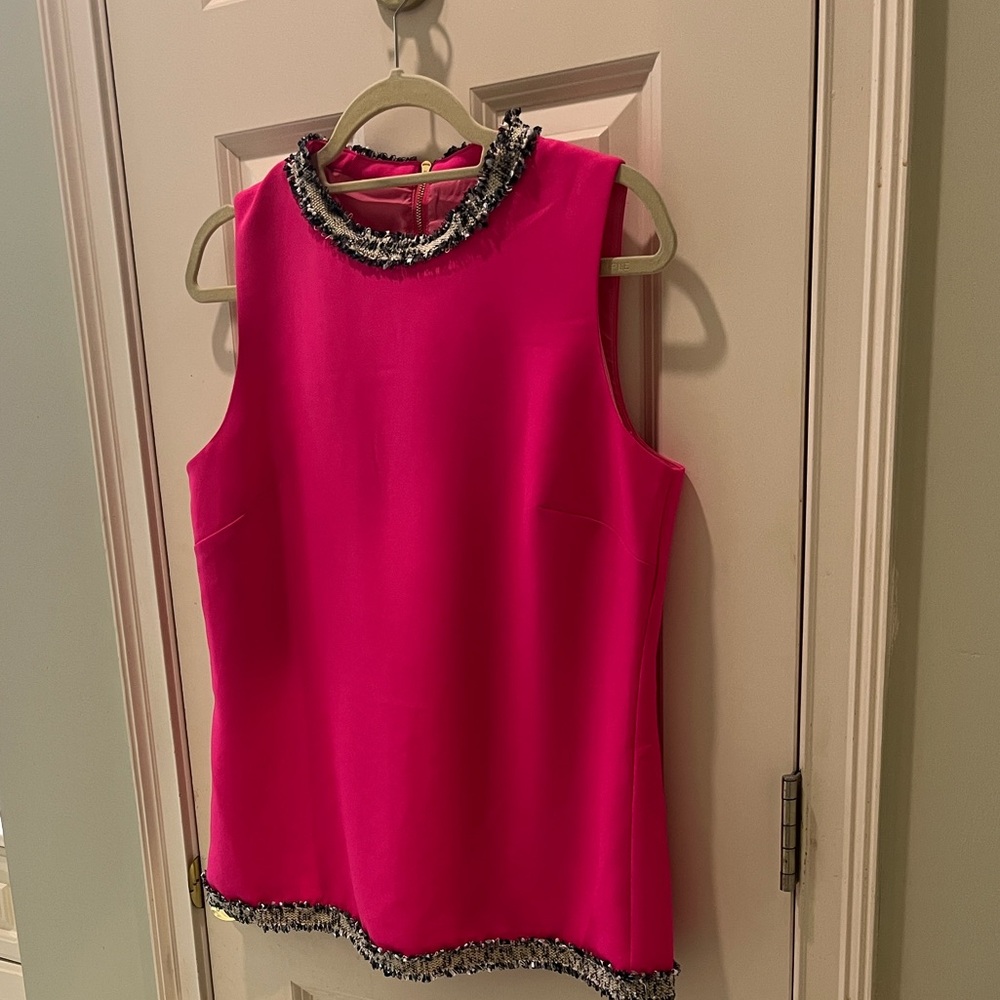 Sail to Sable Sleeveless Pink Tweed-Trim Shell Top, size medium